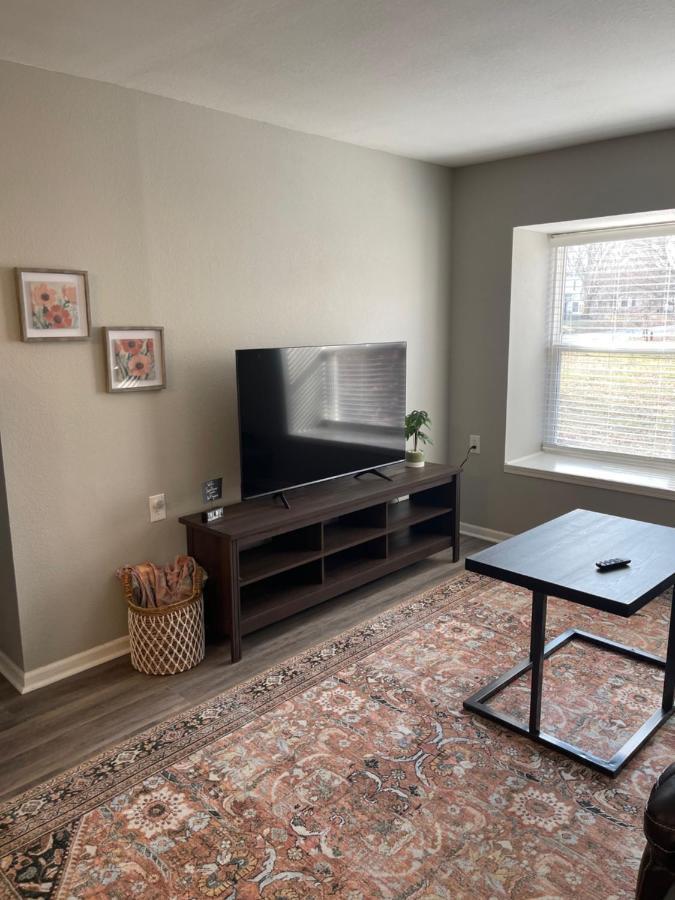 The Deannie Apt #6 - Simple And Homey 2Bd W/ Wifi Hamilton Buitenkant foto